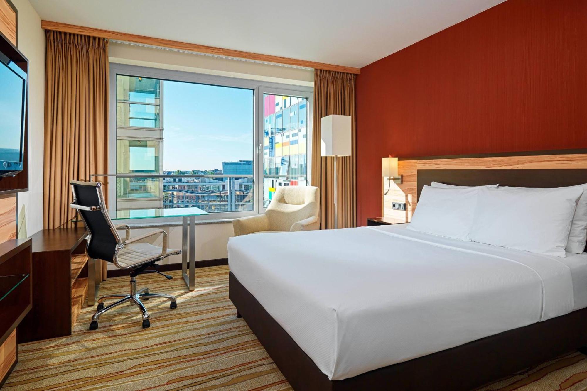 Courtyard By Marriott Duesseldorf Hafen Hotel Eksteriør billede