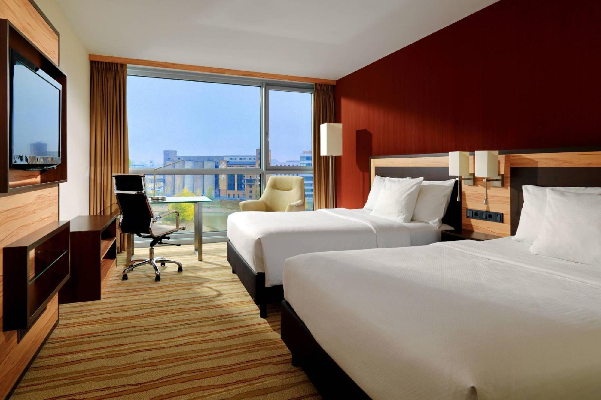 Courtyard By Marriott Duesseldorf Hafen Hotel Eksteriør billede