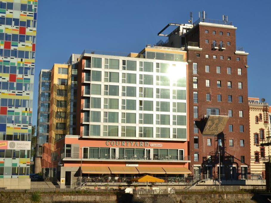 Courtyard By Marriott Duesseldorf Hafen Hotel Eksteriør billede