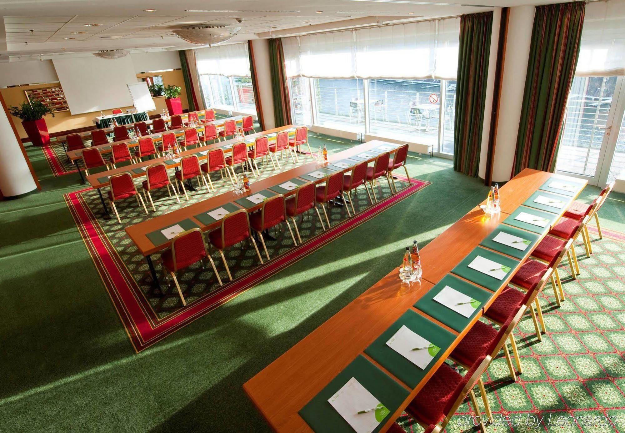 Courtyard By Marriott Duesseldorf Hafen Hotel Eksteriør billede