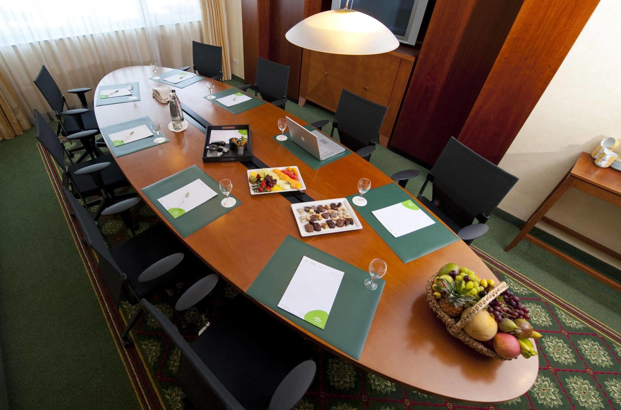 Courtyard By Marriott Duesseldorf Hafen Hotel Eksteriør billede